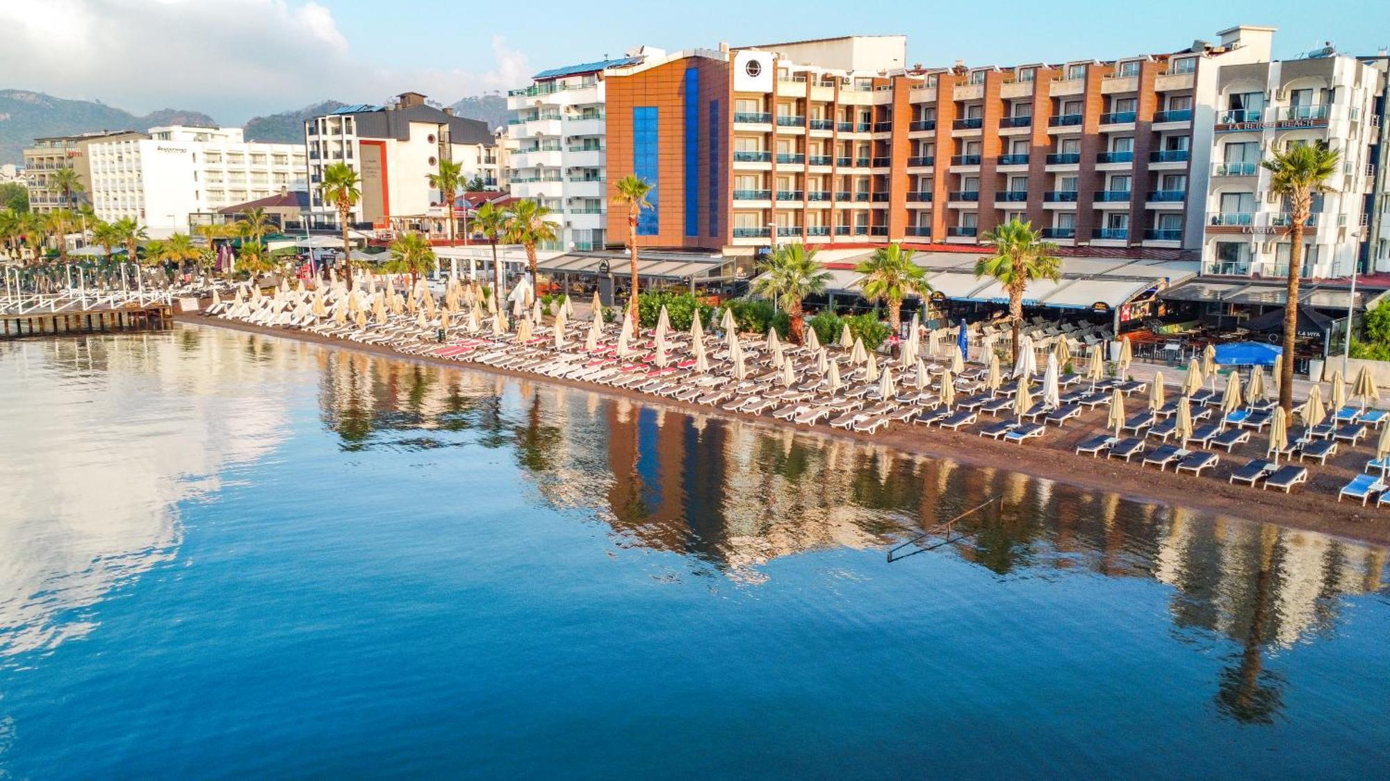 Point Beach Hotel Мармарис Екстериор снимка